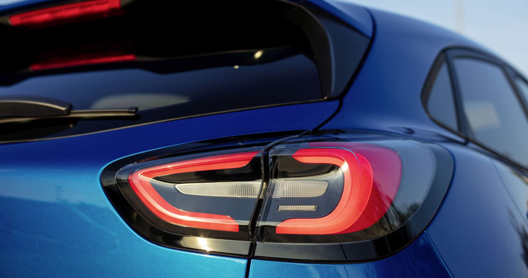 2019_FORD_PUMA_ST-Line_27