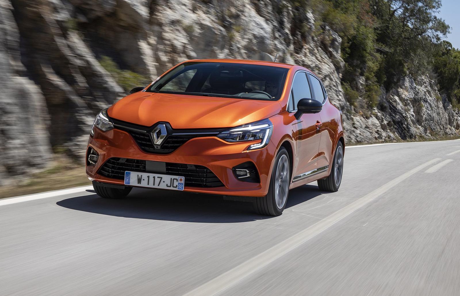 All-new Renault Clio Intens – Orange Valencia (7)