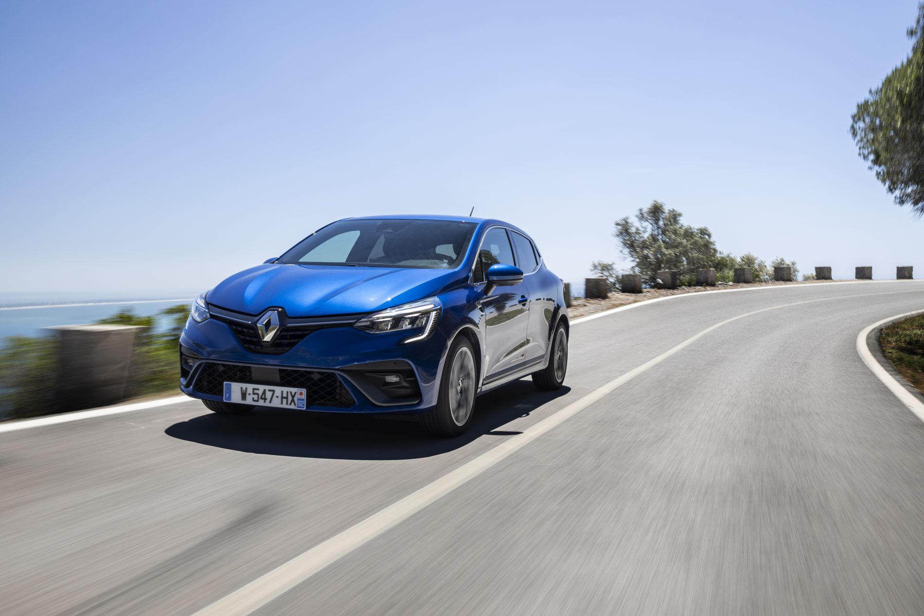 All-new Renault Clio R.S. Line – Blue Iron (11)