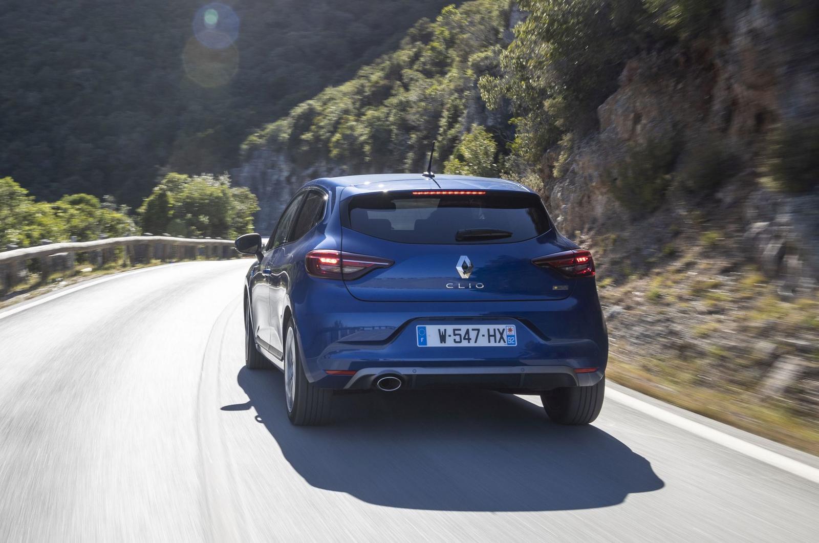 All-new Renault Clio R.S. Line – Blue Iron (15)