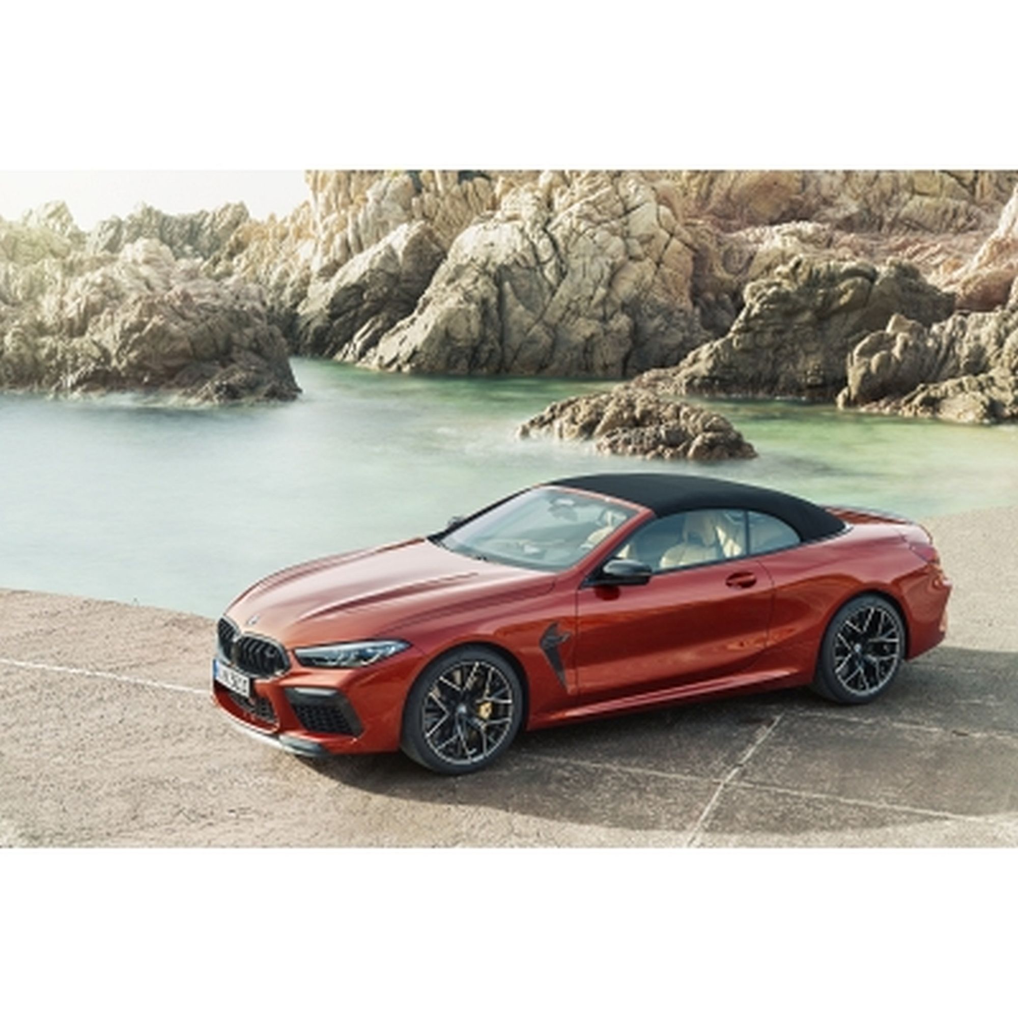 BMW M8 Cabrio 2019 (11)