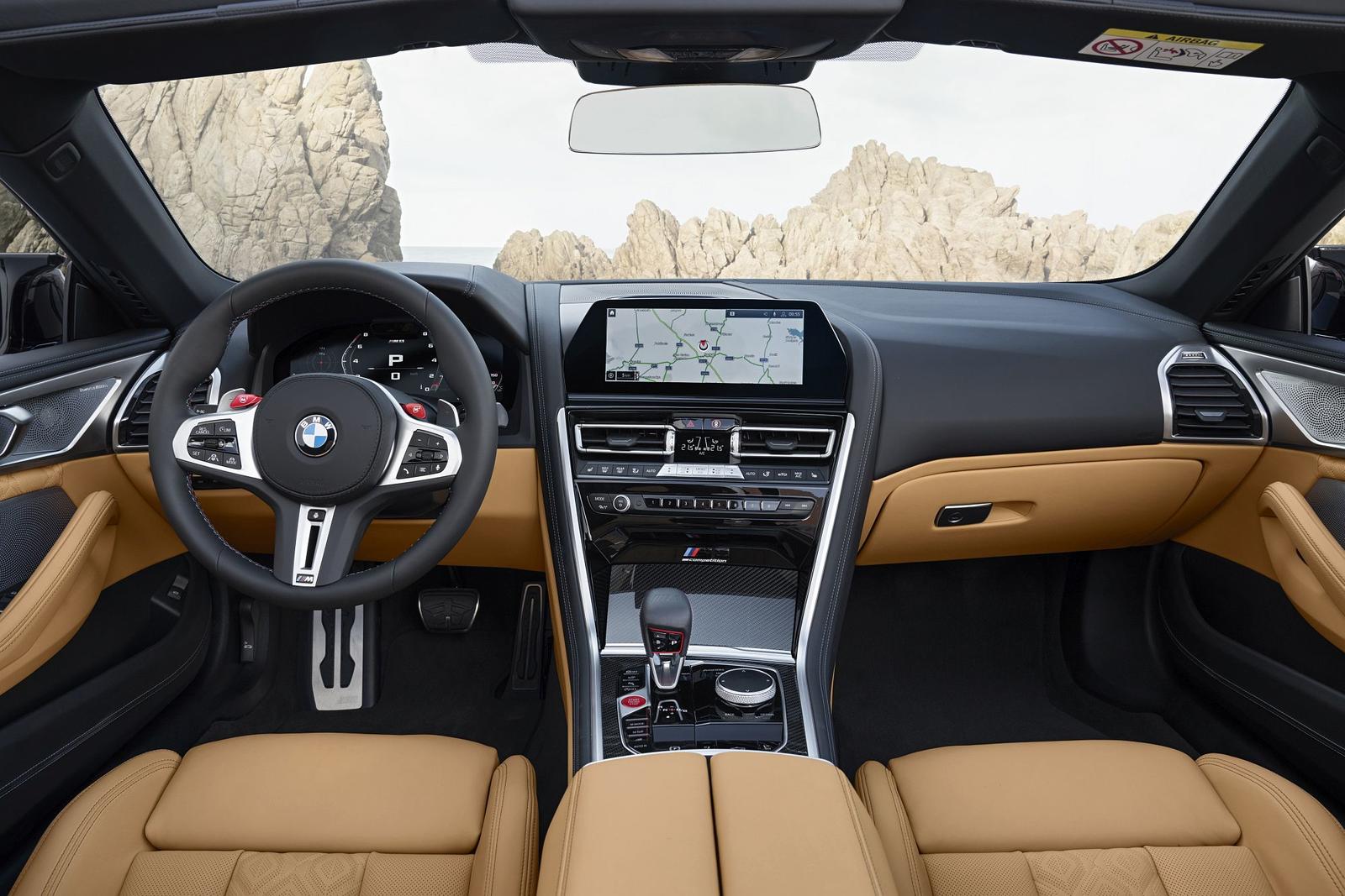 BMW M8 INterior 2019 (4)