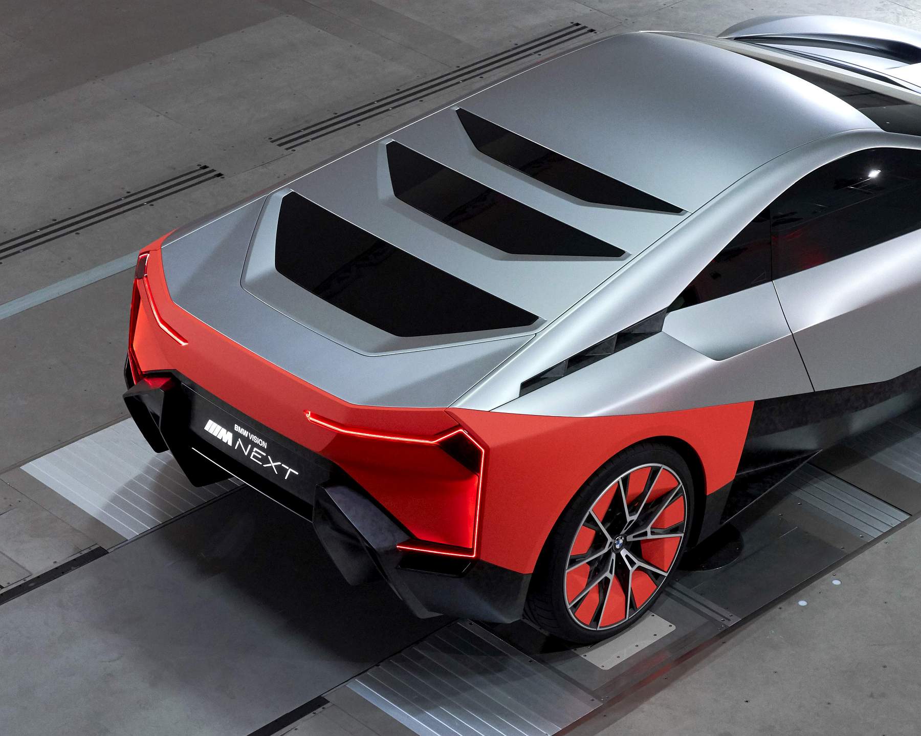 BMW Vision M NEXT 2019 (35)