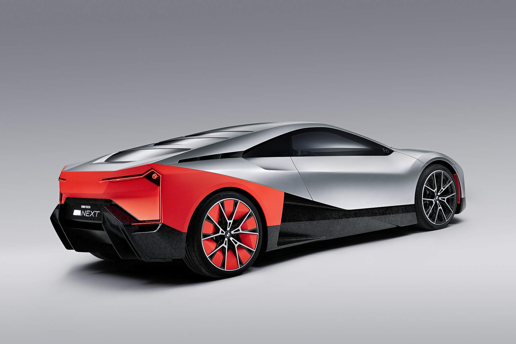 BMW Vision M NEXT 2019 (6)