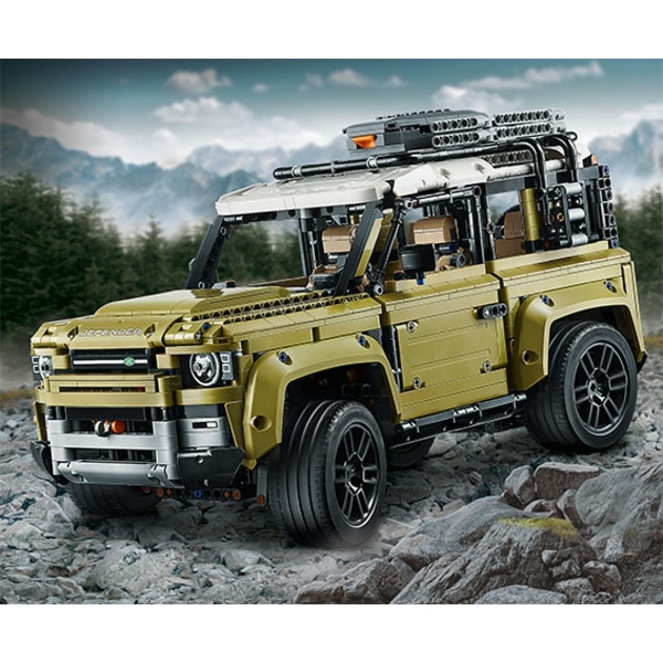 LEGO-Technic-42110-Land-Rover-Defender