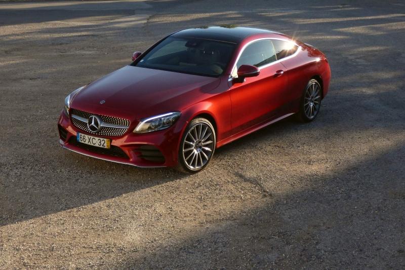 Mercedes C 300 Coupe (11)_