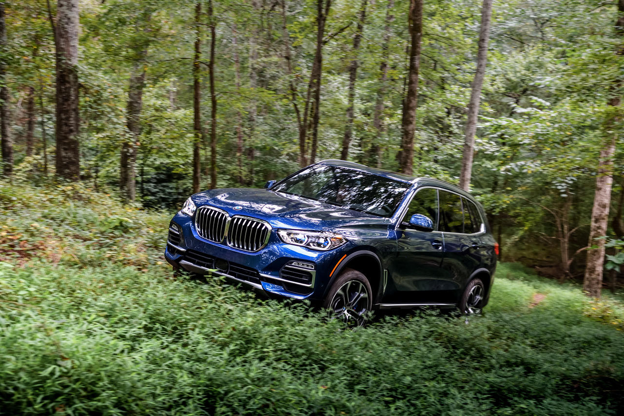 P90325509_highRes_the-new-bmw-x5-xdriv (1)_Easy-Resize.com