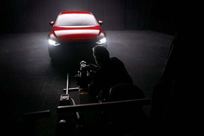 Rankin_Mazda3_BTS_London_shoot-4
