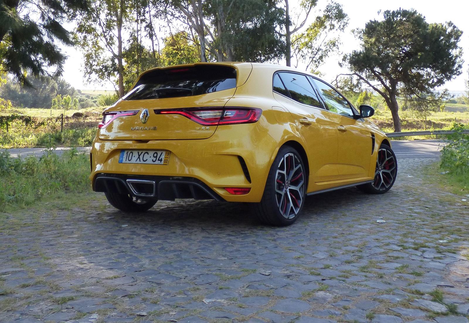 Renault Mégane RS Trophy _ PJ (1)