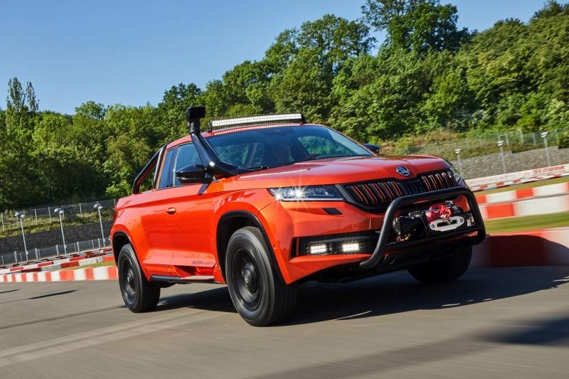 mountiaq-skoda-student-car-ride