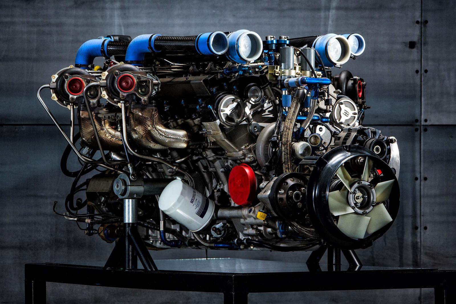 01_bugatti_eb110_molsheim_ (9)