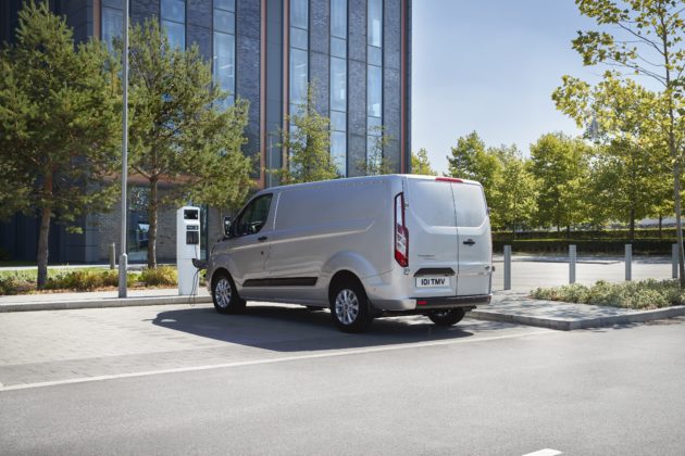 2018_FORD_TRANSIT_PHEV__05-630×420