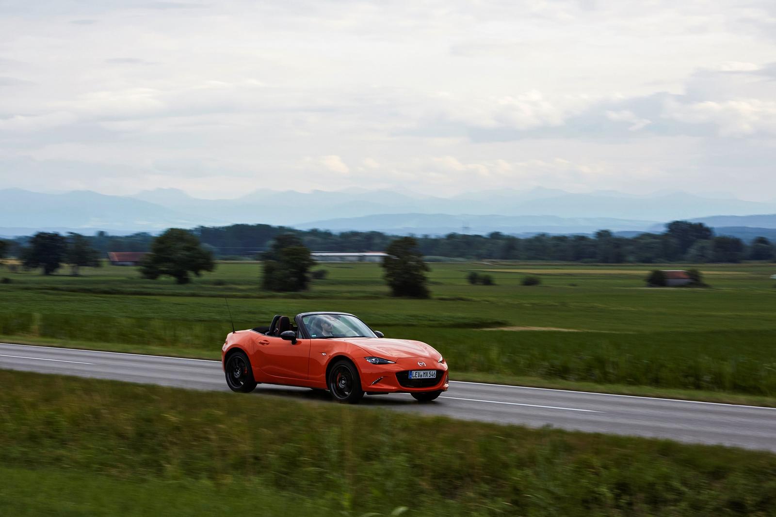 2019_MX-5_SpecialEdition_Action_057