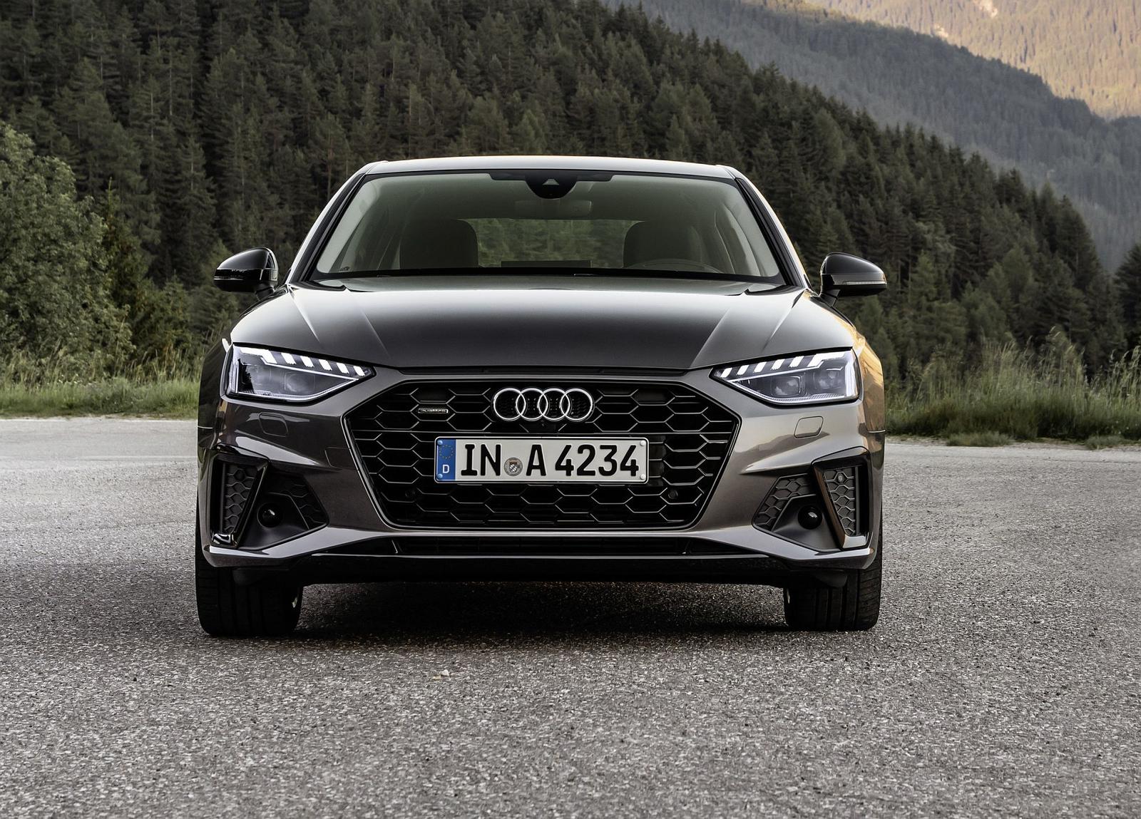 Audi A4 Sedan