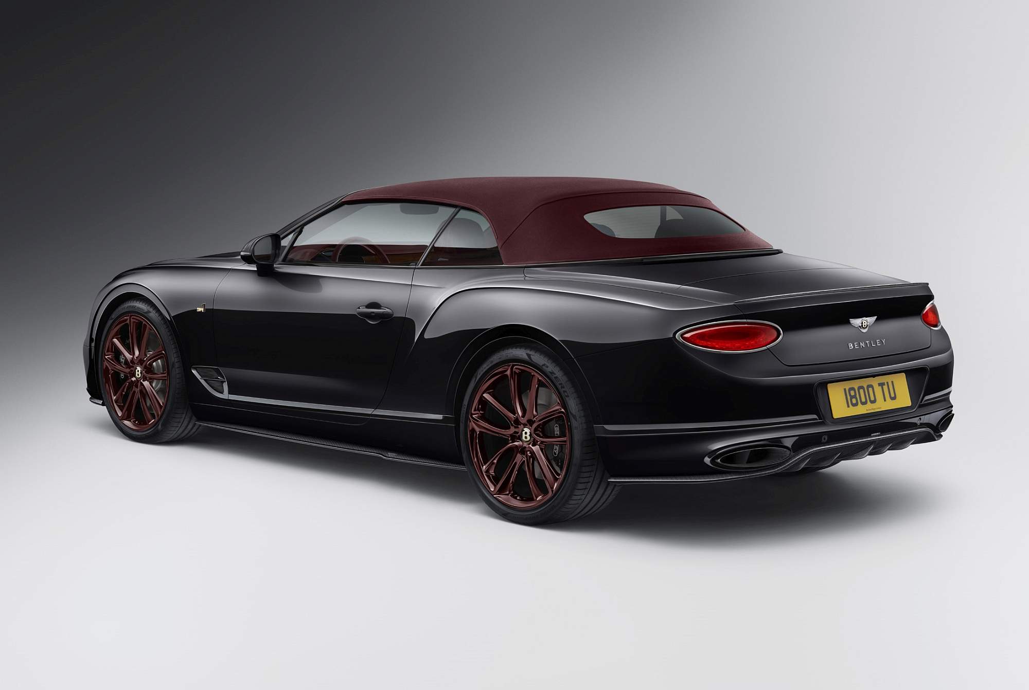 Continental GT Convertible Number 1 Edition by Mulliner (7) (1)