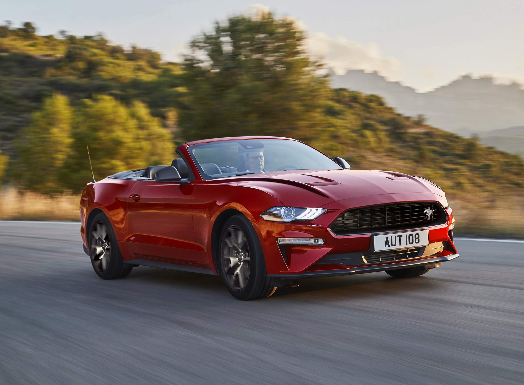 FORD 2019 MUSTANG 2.3