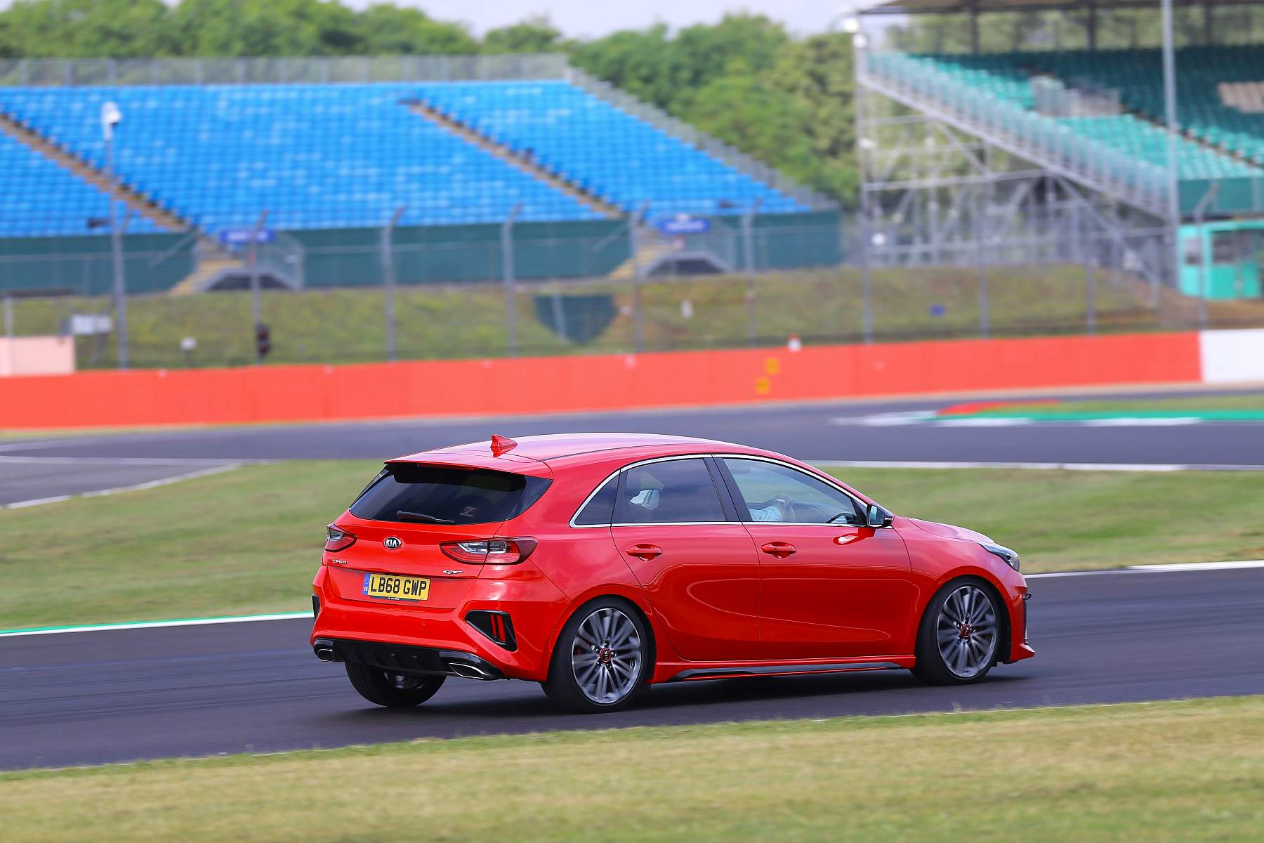 Kia Stinger GT420 (149)