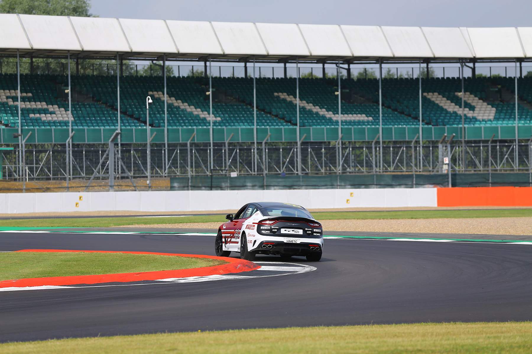 Kia Stinger GT420 (155)