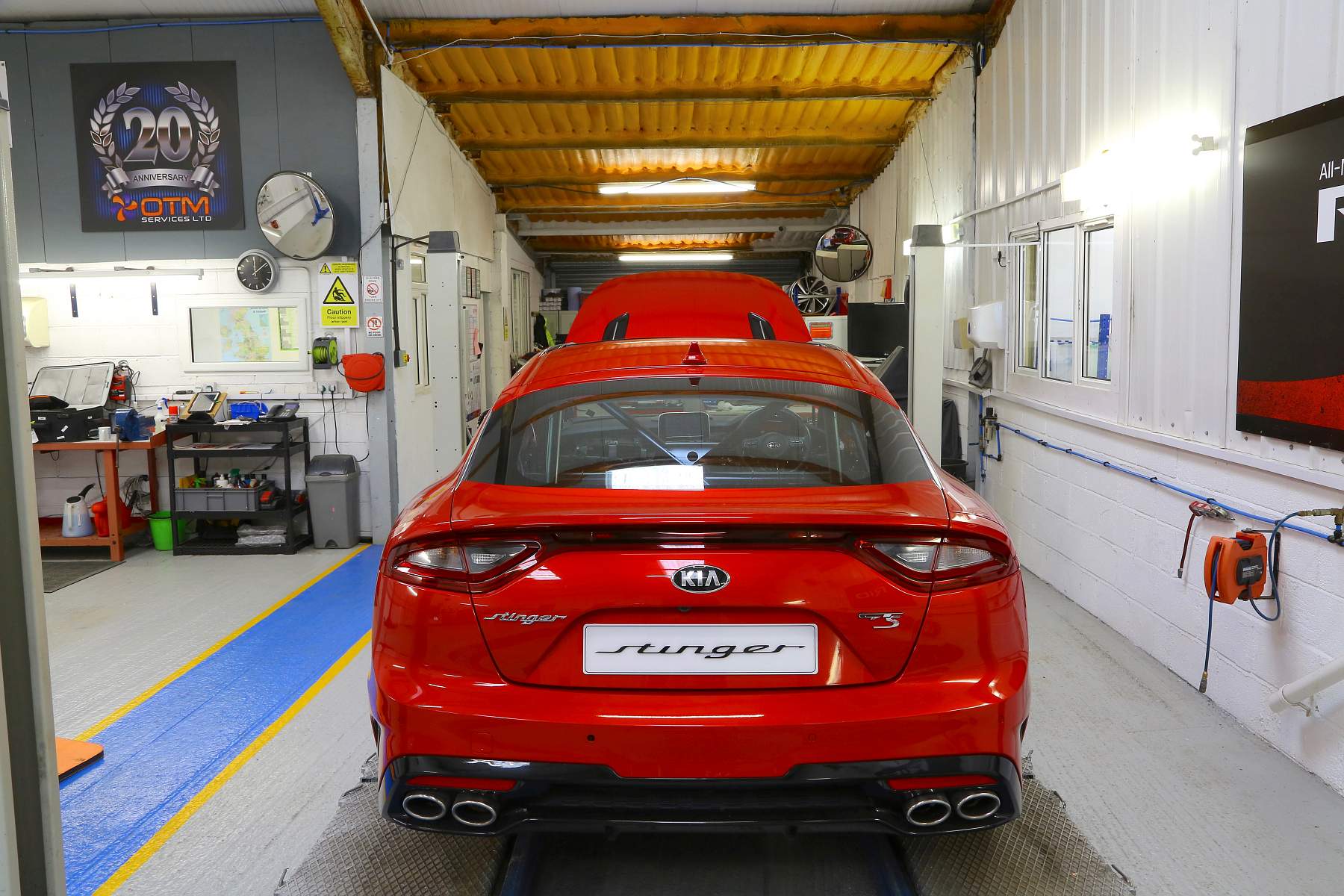 Kia Stinger GT420 (182)