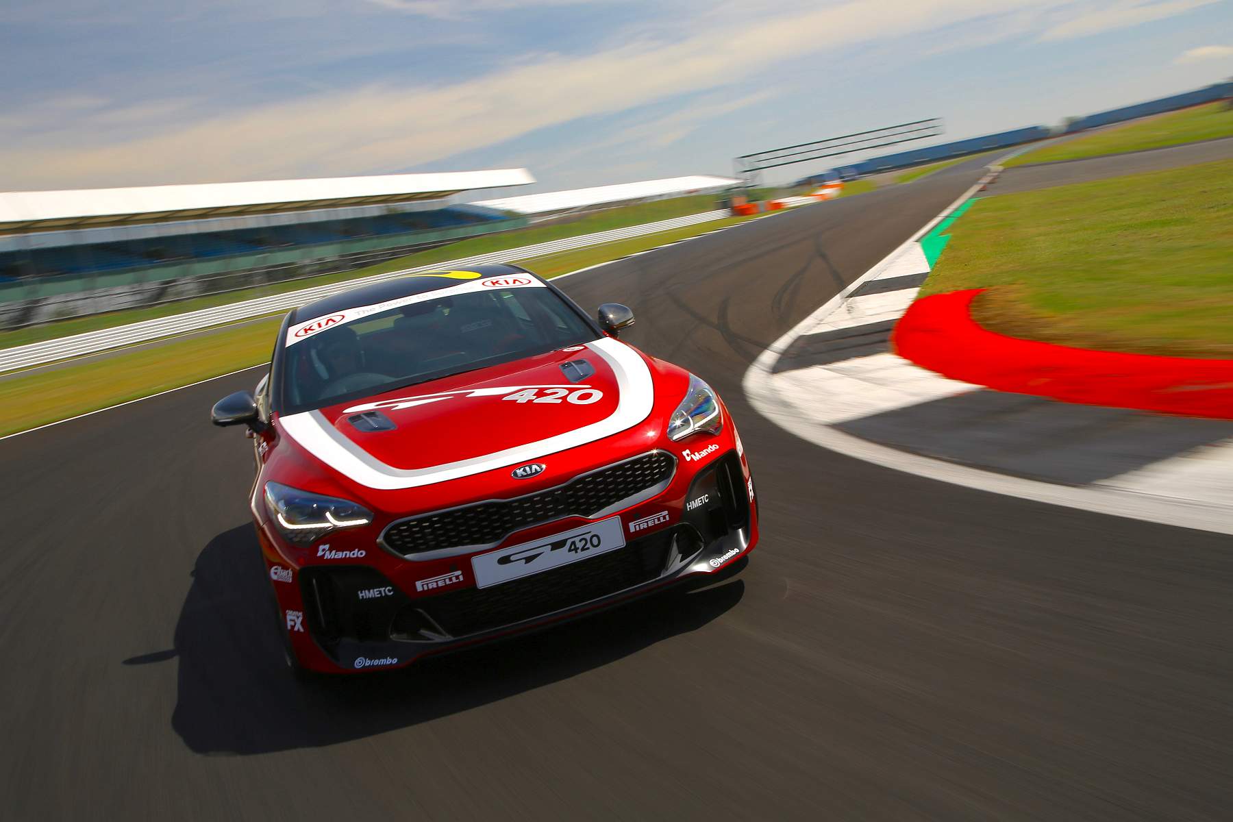 Kia Stinger GT420 (2)