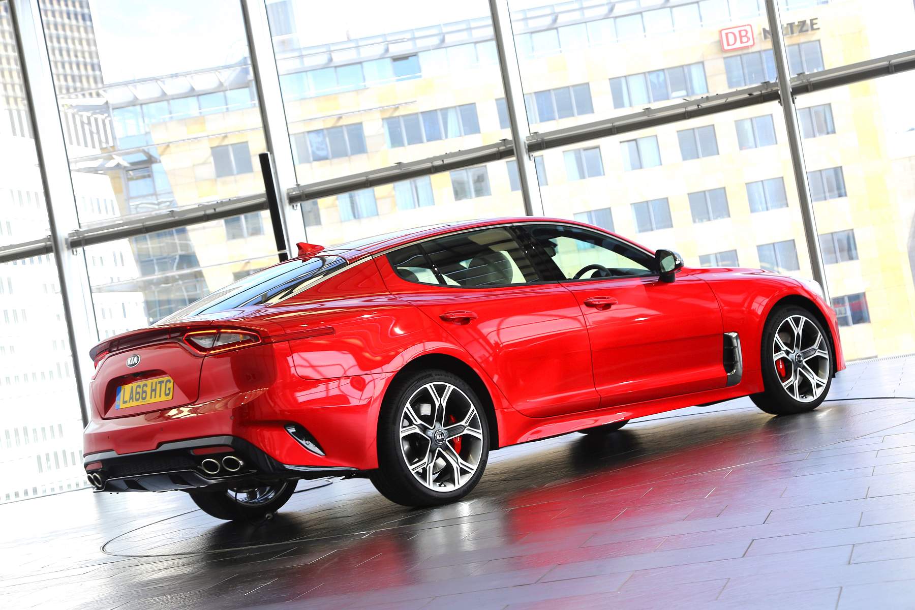 Kia Stinger GT420 (211)