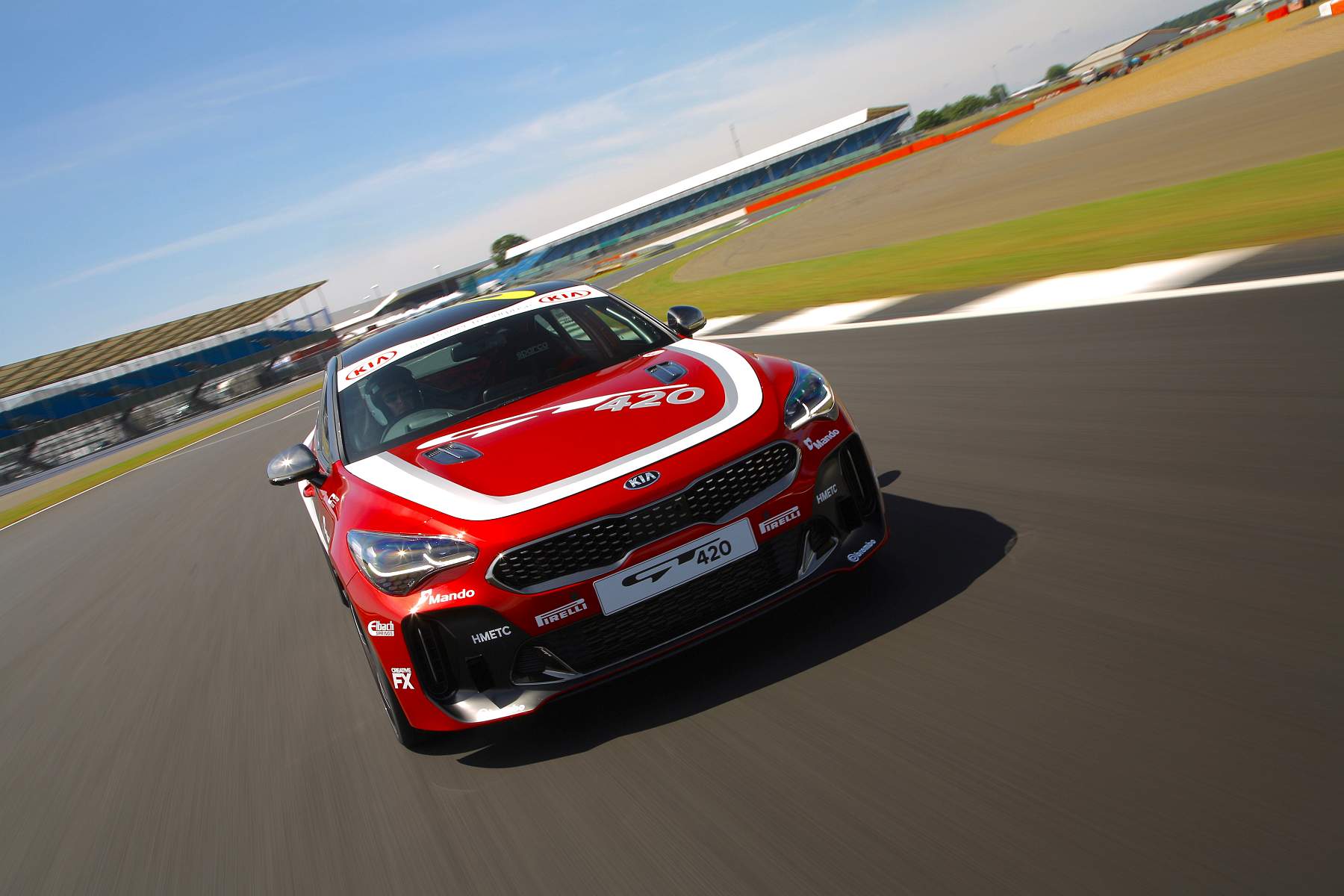 Kia Stinger GT420 (25)