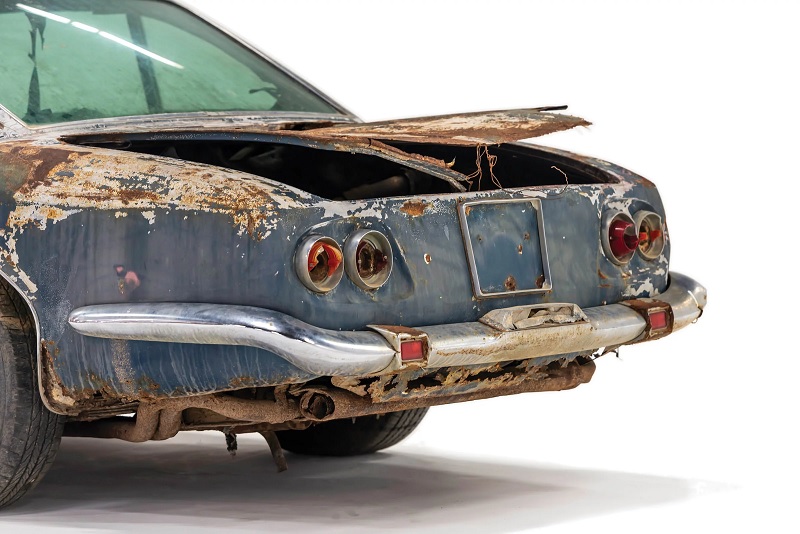 Maserati-5000-GT-Trunk