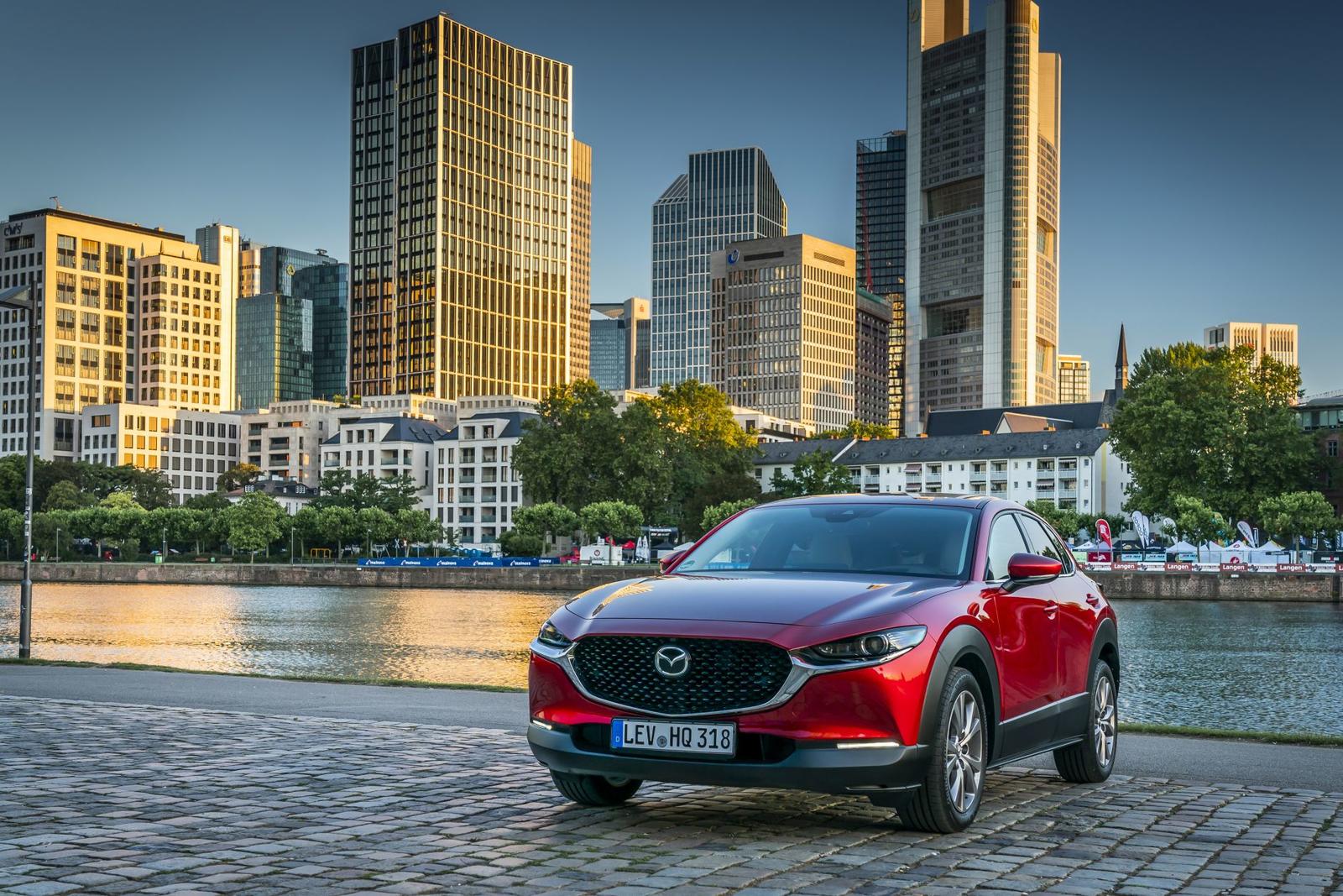Mazda CX-30_Exterior_Soul Red Crystal_3