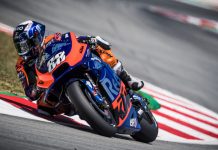 Queda afasta Oliveira dos pontos no GP de São Marino