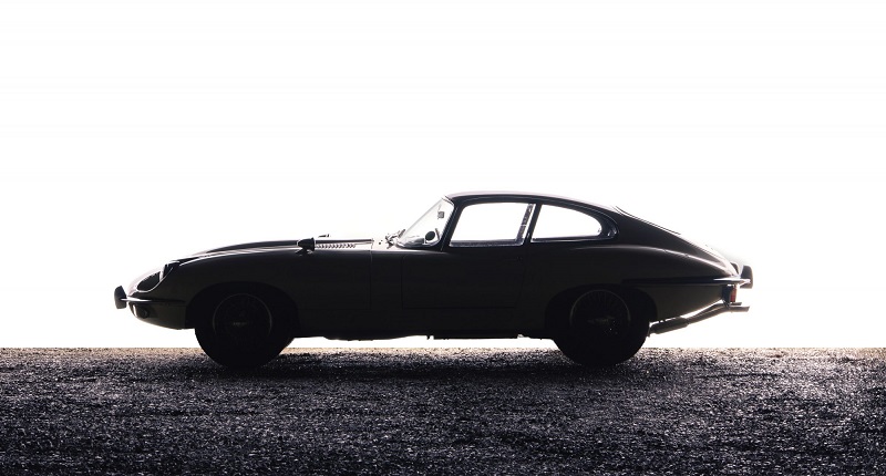 Patrice-Minol-1969-Jaguar-E-Type-Series-II-18-2000×1125