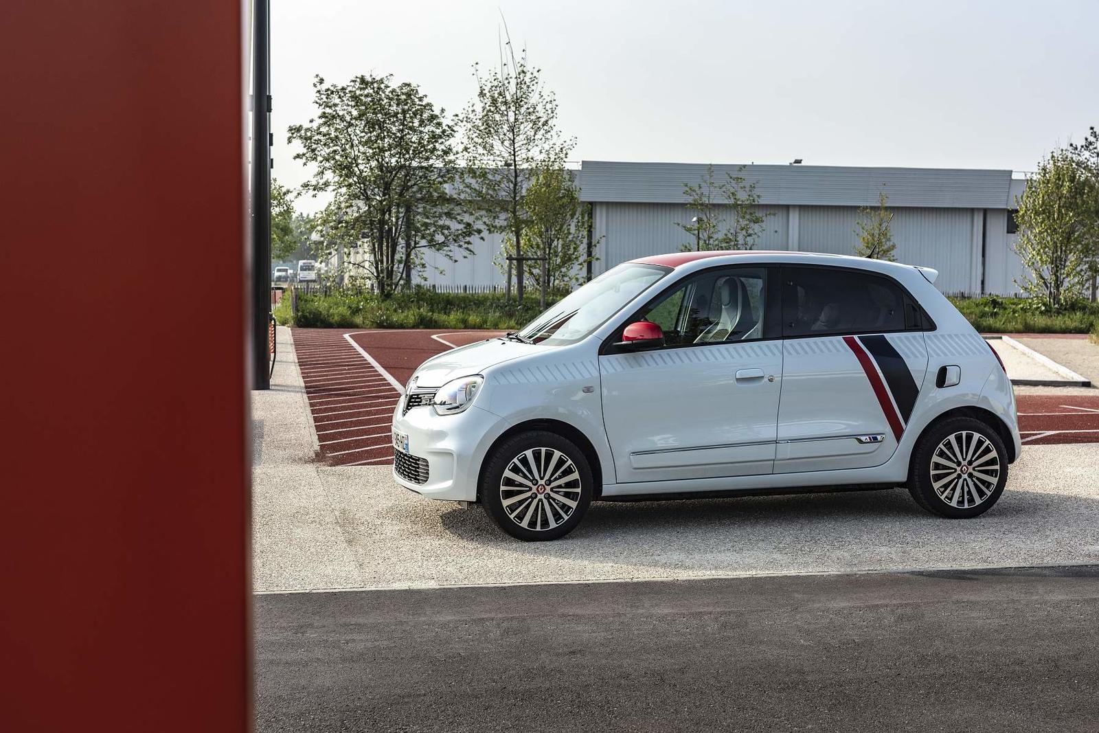 RENAULT TWINGO III (B07)