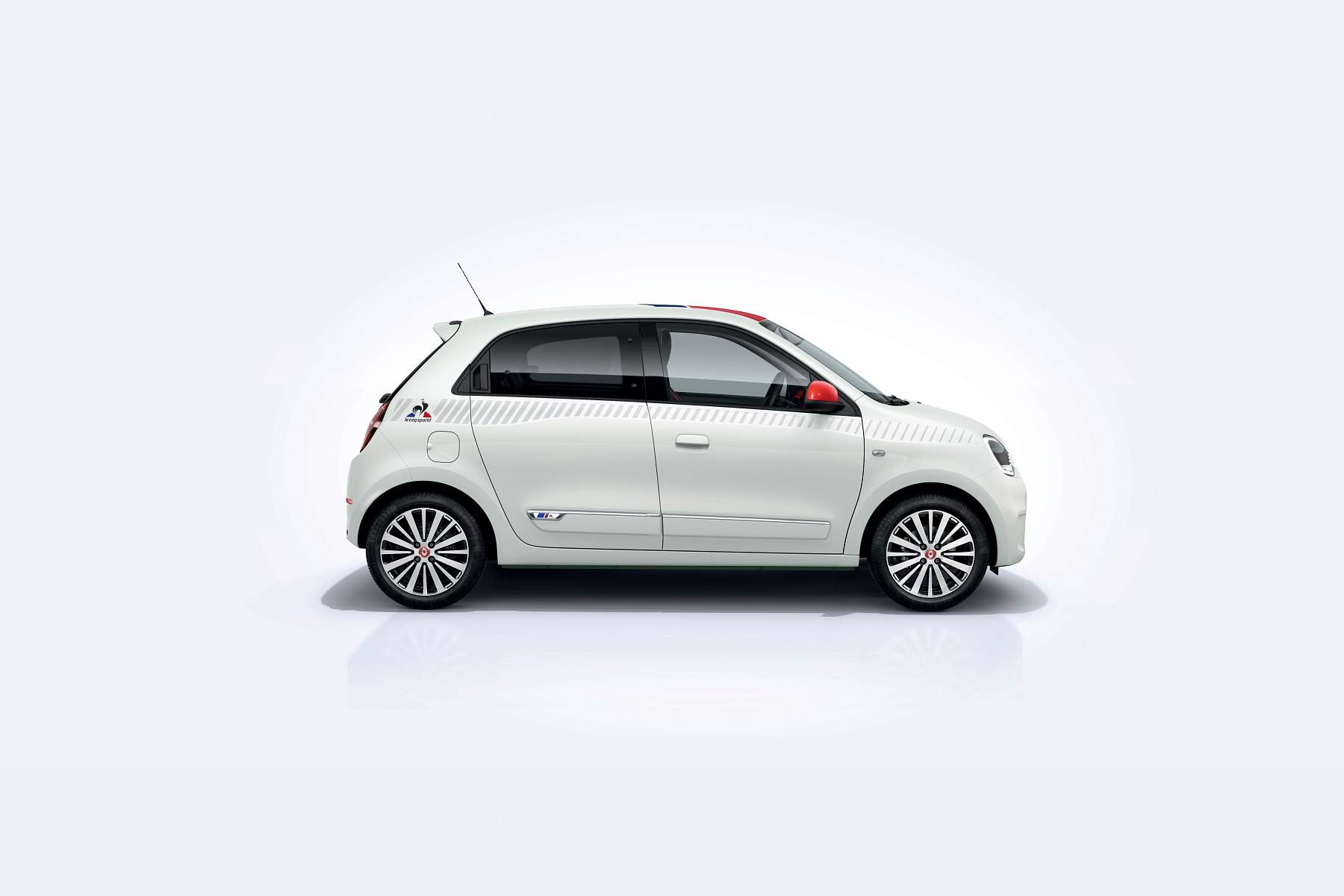 RENAULT TWINGO III (B07)