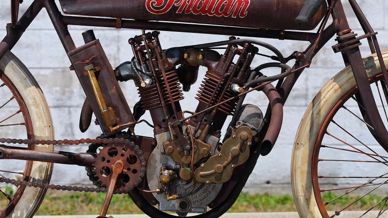 Indian-8-Valve-Twin-Board-Track-Racer-Engine