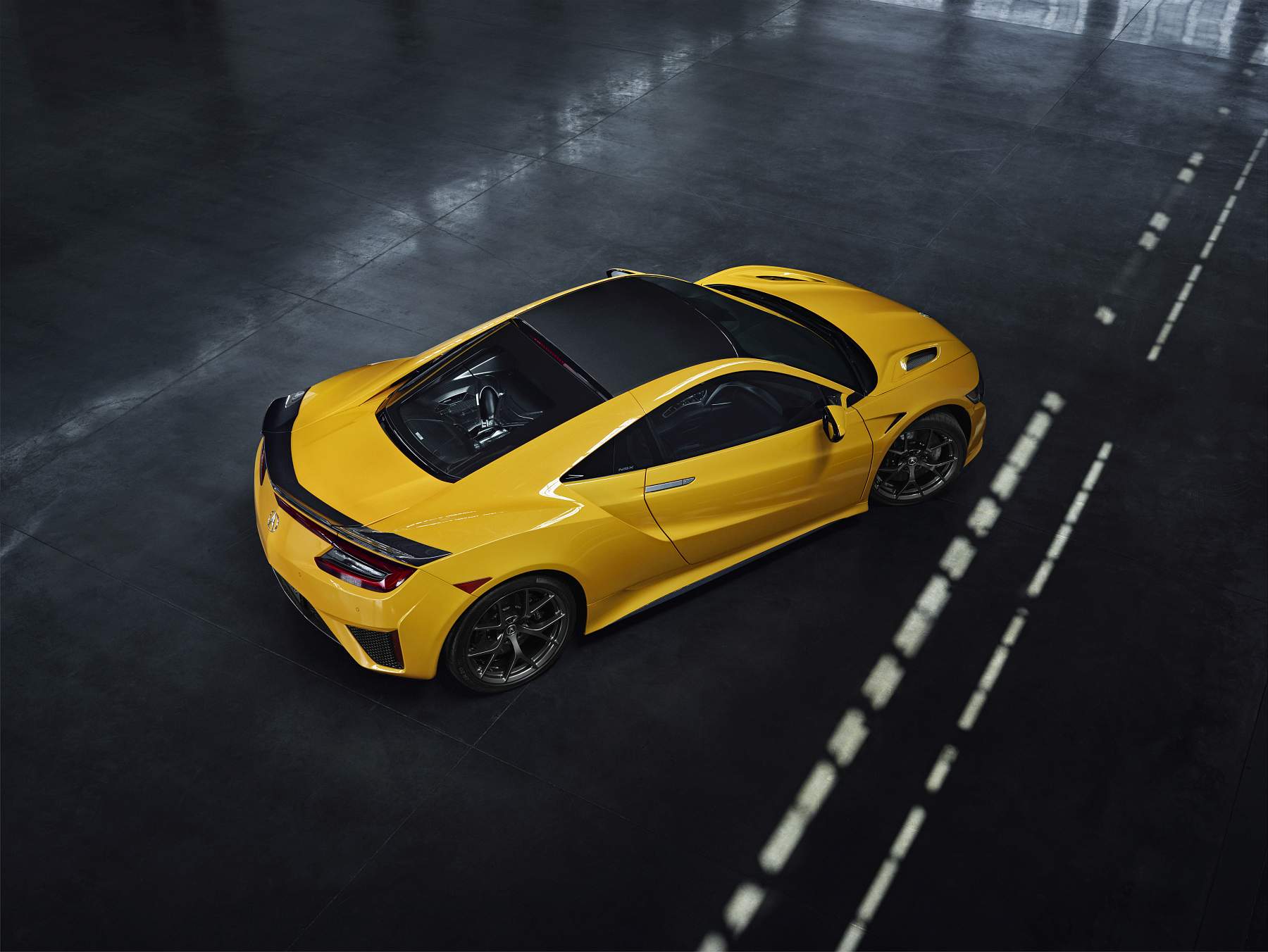 2020 NSX featuring Indy Yellow Pearl