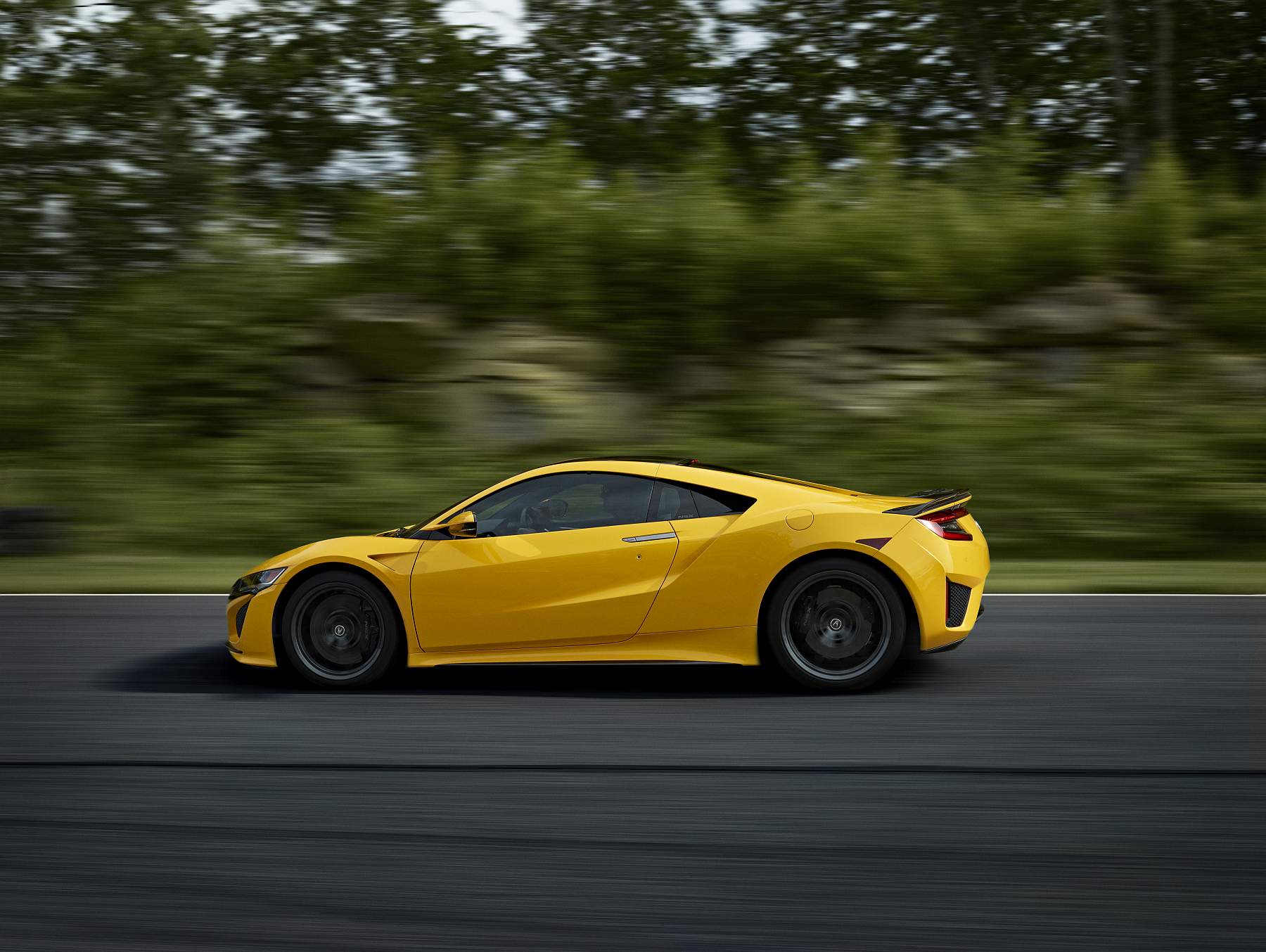 2020 NSX featuring Indy Yellow Pearl
