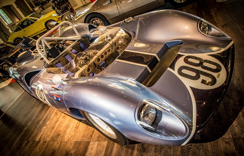Robb-Pritchard-Autobau-visit-Switzerland-26-2000×1333