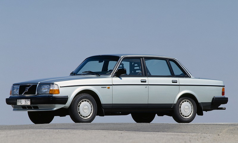 Volvo-240