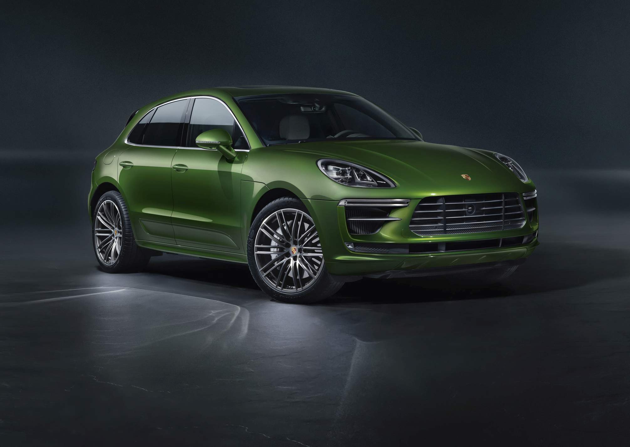 porsche Macan turbo _ 2019(4)