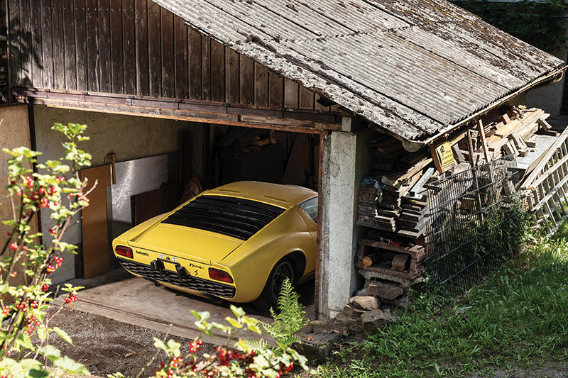 1969-Lamborghini-Miura-P400-S-by-Bertone_4