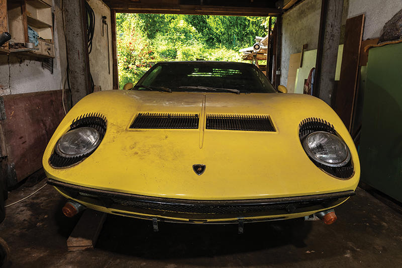 1969-Lamborghini-Miura-P400-S-by-Bertone_7