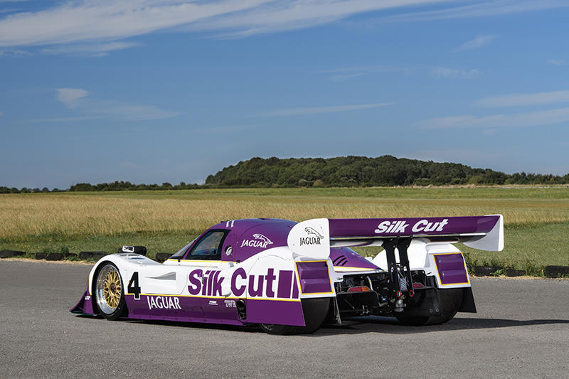 1989-Jaguar-XJR-11-_1