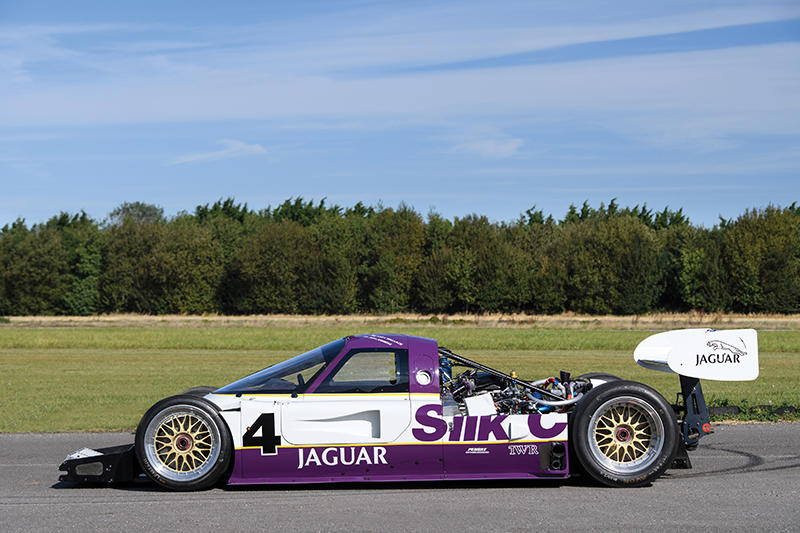 1989-Jaguar-XJR-11-_22