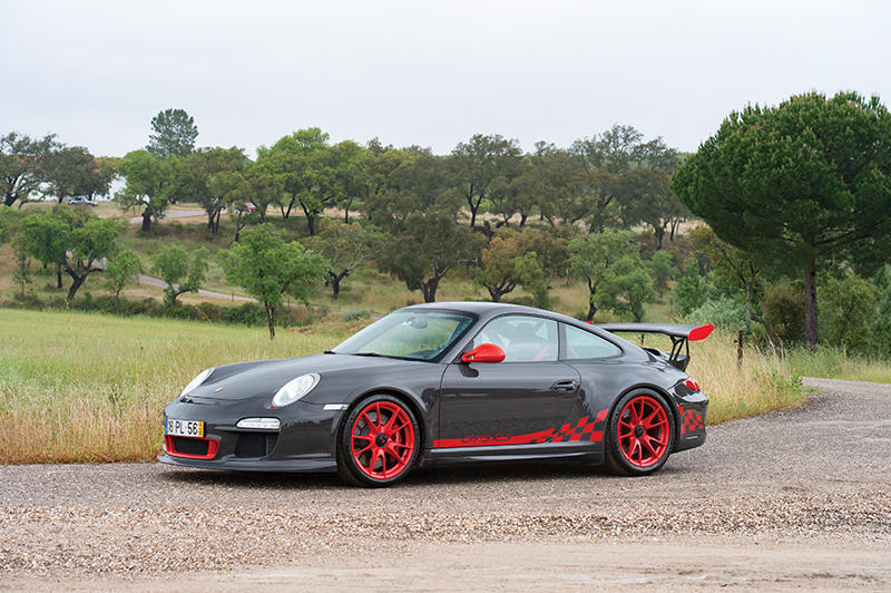 9_2010-Porsche-911-GT3-RS_0