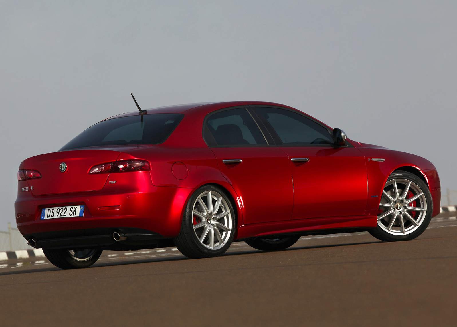 Alfa_Romeo-159-2009-1600-17