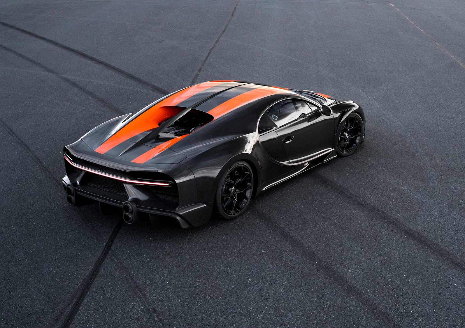 Bugatti Chiron 300 mph_2019 (10)