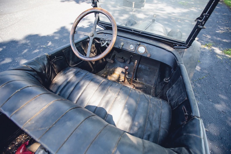 Harroun-Model-A-1-Touring-Interior