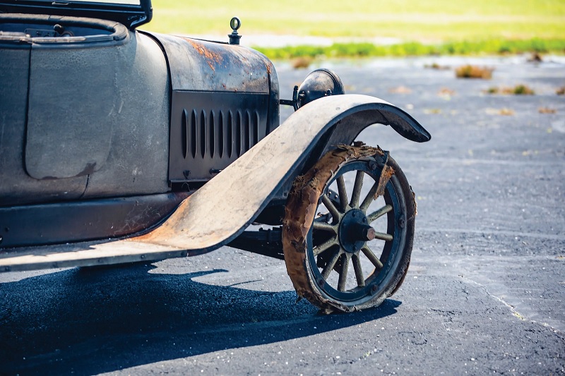 Harroun-Model-A-1-Touring-Running-Boards