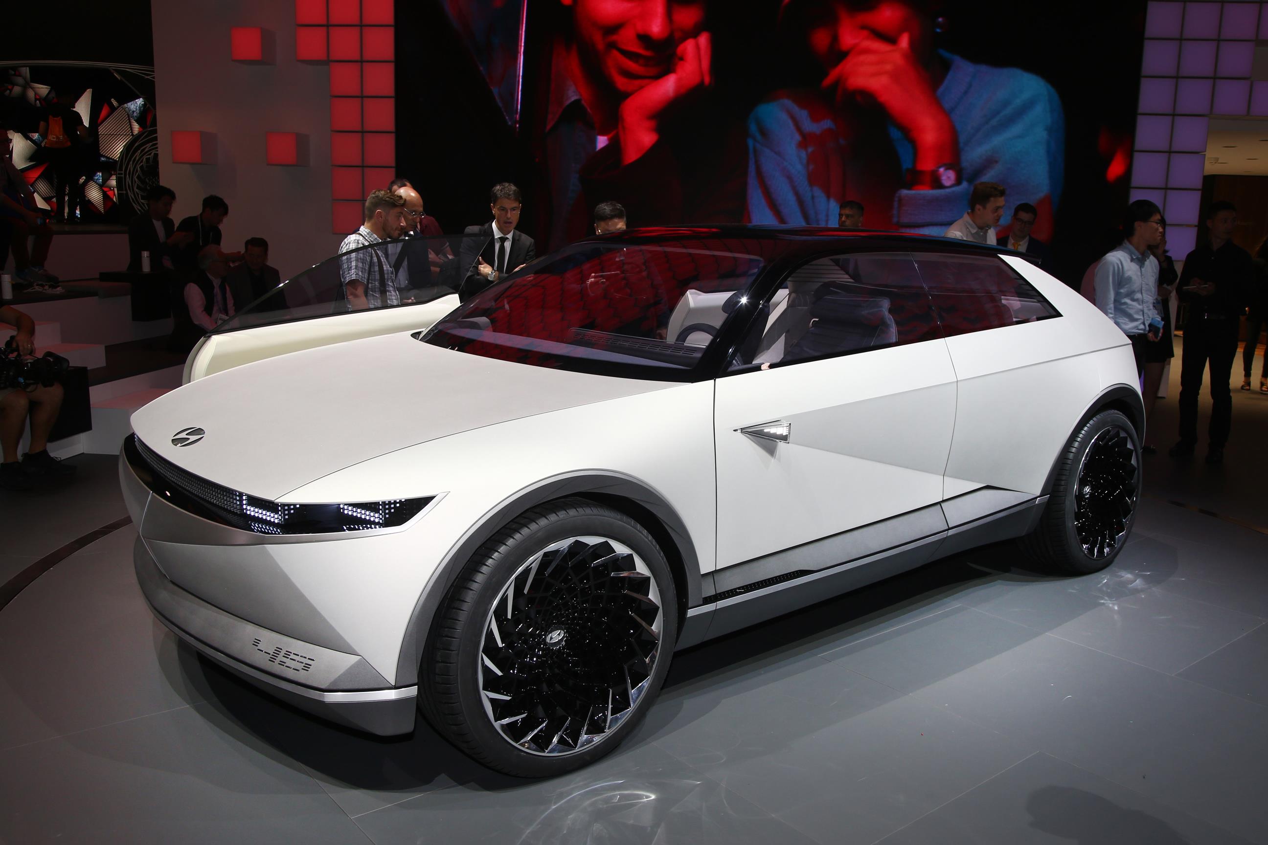 Hyundai 45 Concept (1)