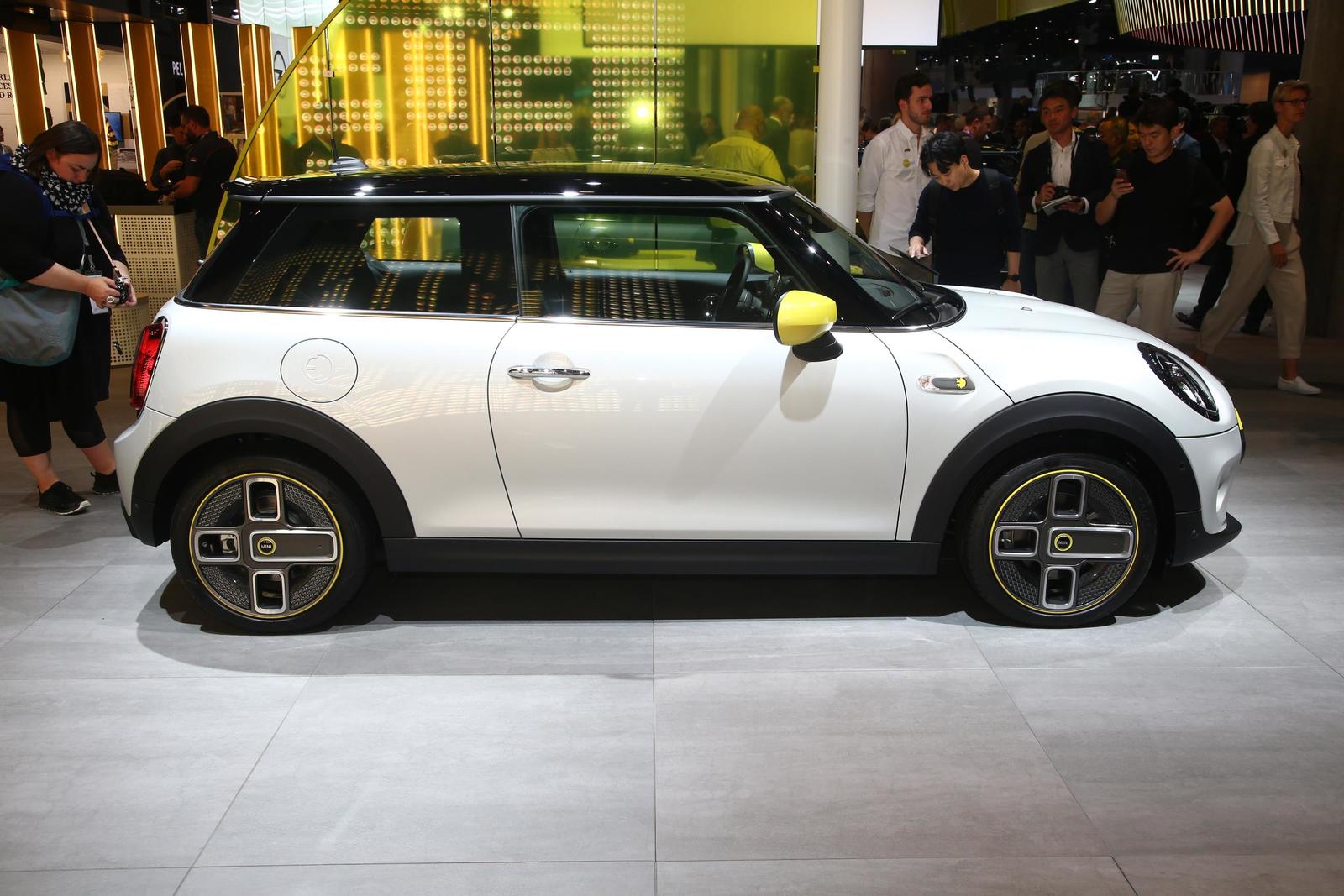 MINI Cooper SE_Electric (3)