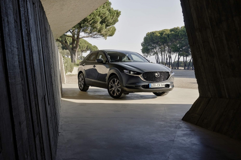 Mazda_CX-30_Girona2019_Exterior_34